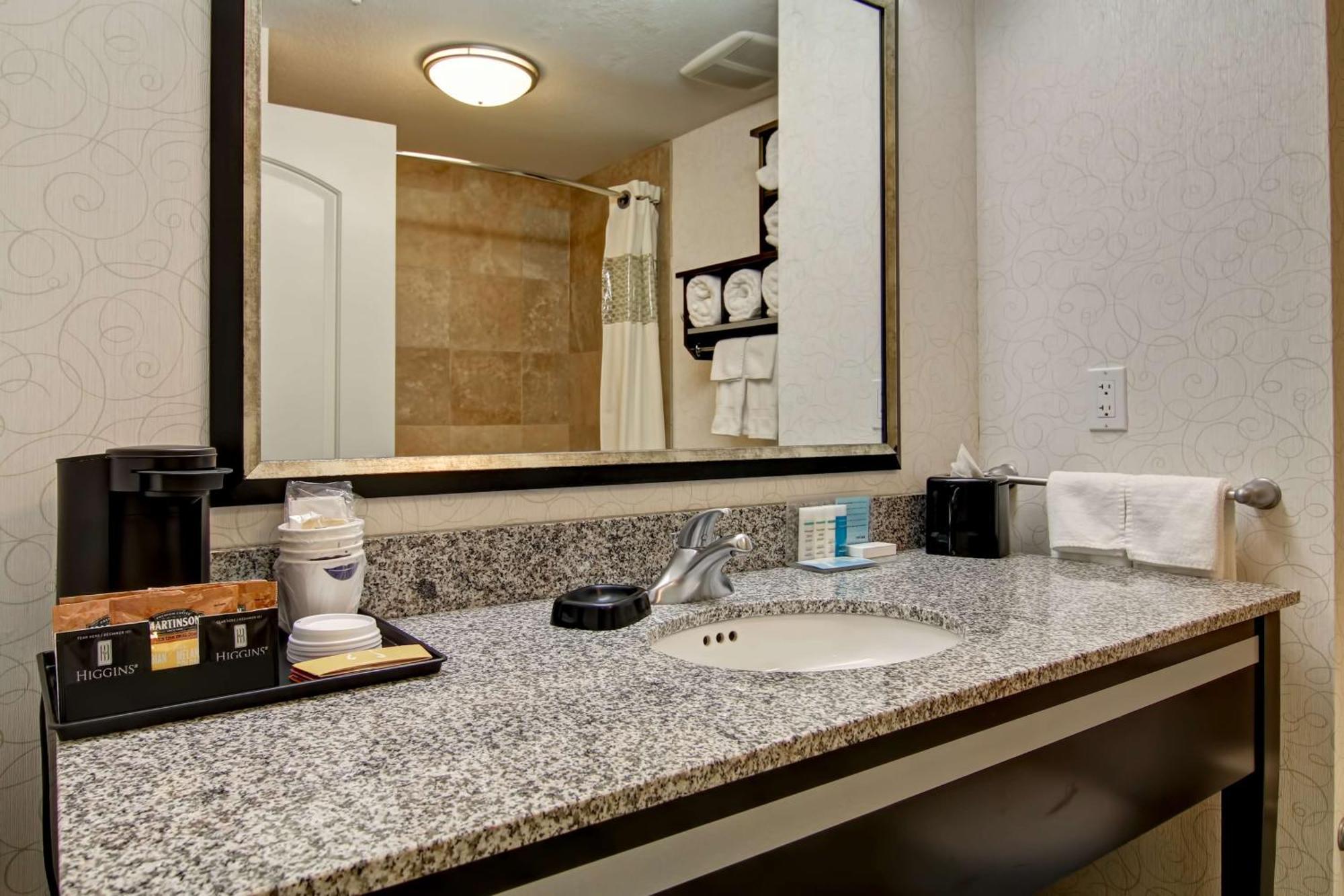 Hampton Inn & Suites Red Deer Penhold Kültér fotó